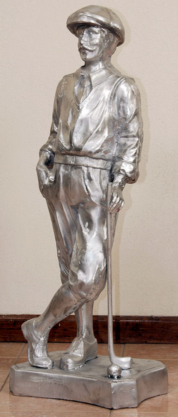 cast aluminum golfer statue